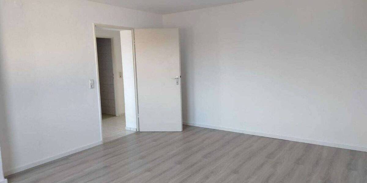 Zimmer Bremerhaven Geestemünde - 3 Zimmer, 69 m&sup2;, 550&euro; | Angebot:25677980