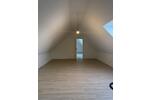 Dachgeschoßwohnung Salzhausen - 2.5 Zimmer, 90 m&sup2;, 1.000&euro; | Angebot:26631024