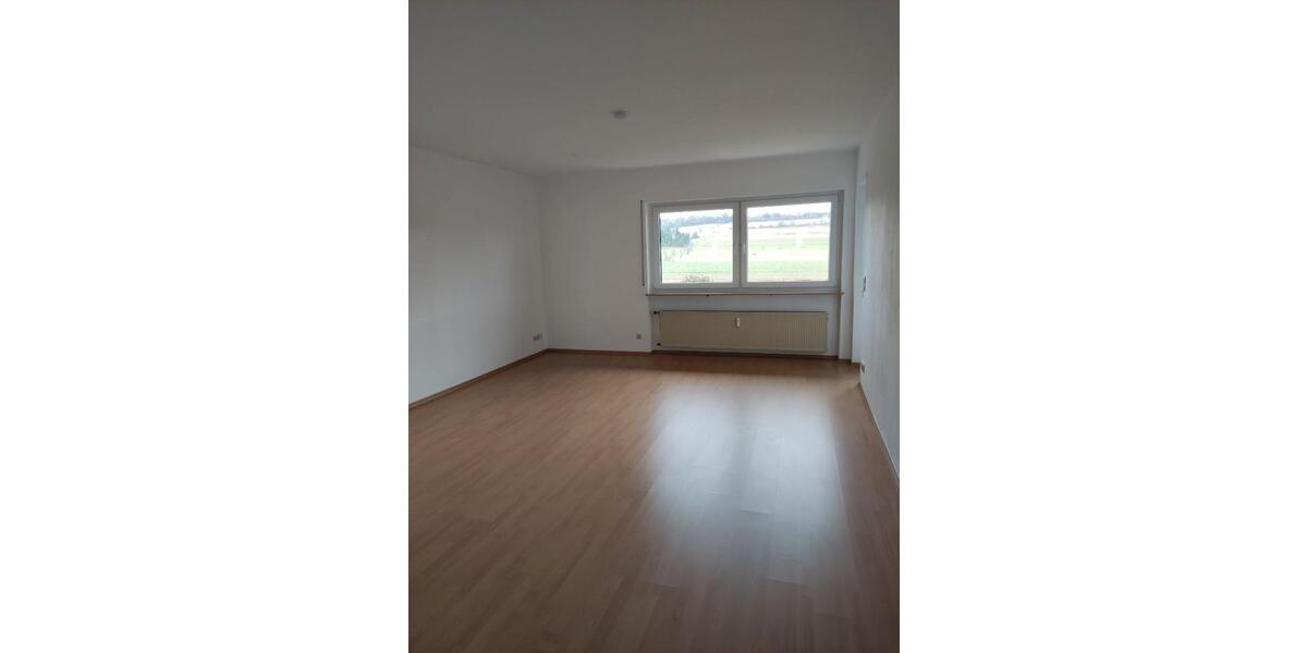 Etagenwohnung Waldalgesheim - 2 Zimmer, 62 m&sup2;, 650&euro; | Angebot:26278777
