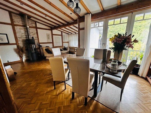Maisonettenwohnung Reichshof - 5 Zimmer, 165 m&sup2;, 1.390&euro; | Angebot:26638415