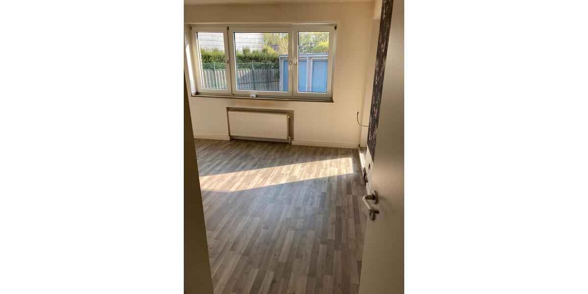 Erdgeschoßwohnung Herzogenrath - 4 Zimmer, 87 m&sup2;, 1.180&euro; | Angebot:26056064