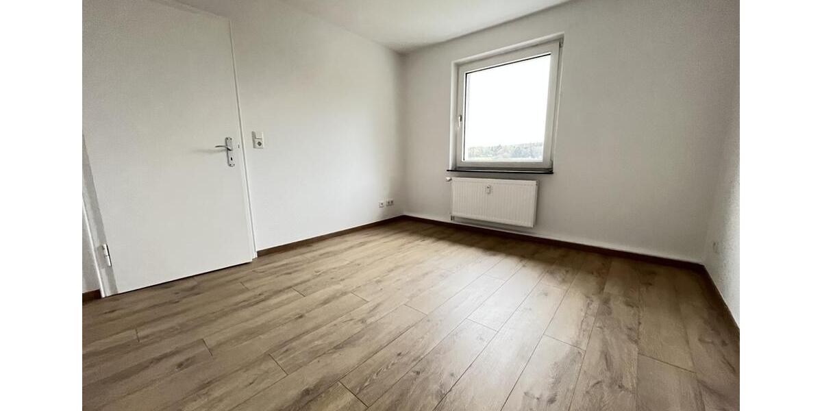 Etagenwohnung Uslar - 5 Zimmer, 97 m&sup2;, 510&euro; | Angebot:25980783