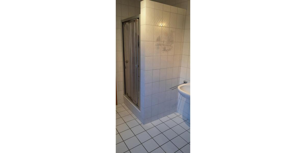 Erdgeschoßwohnung Niederstetten - 1 Zimmer, 43 m&sup2;, 300&euro; | Angebot:25498344