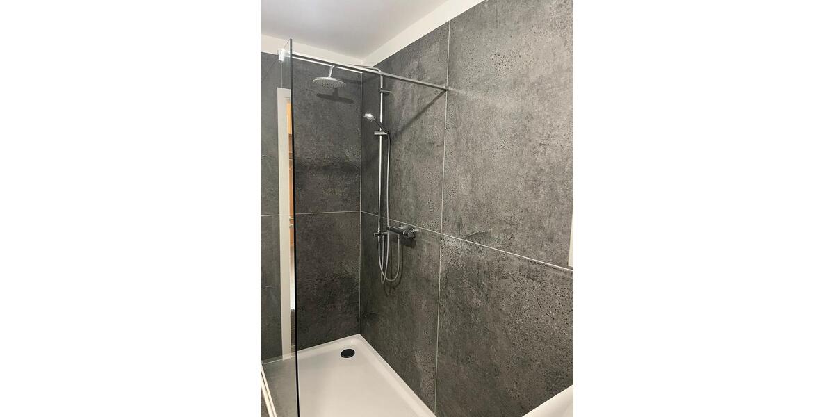 Dachgeschoßwohnung Erwitte - 3 Zimmer, 124 m&sup2;, 1.158&euro; | Angebot:25871322