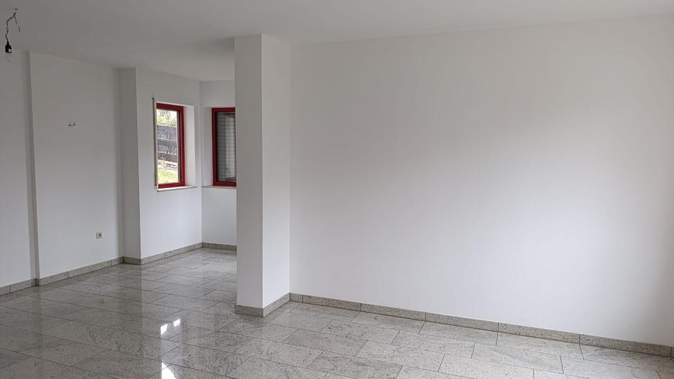 Erdgeschoßwohnung Riegelsberg - 2 Zimmer, 68 m&sup2;, 680&euro; | Angebot:24839785