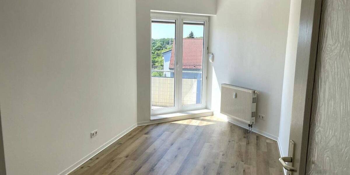 Etagenwohnung Radebeul Niederlößnitz - 3 Zimmer, 69 m&sup2;, 810&euro; | Angebot:26713093