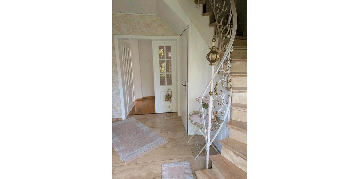 Erdgeschoßwohnung Bad Oeynhausen Dehme - 3 Zimmer, 100 m&sup2;, 1.100&euro; | Angebot:26211026