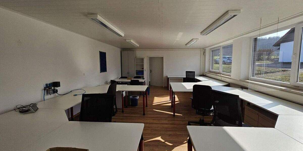 Gewerbeobjekt Kalletal-Erder Erder - 2.500&euro; | Angebot:25771950