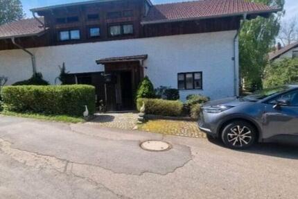 Haus Weiding - 6 Zimmer, 170 m&sup2;, 959&euro; | Angebot:24555156