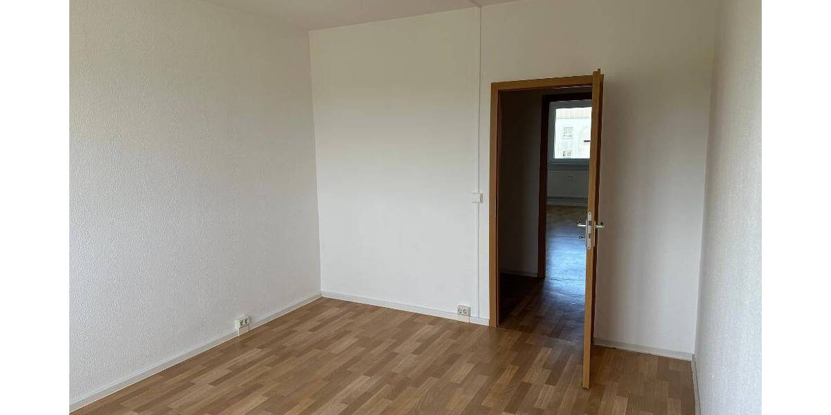 Etagenwohnung Kirchberg - 3 Zimmer, 68 m&sup2;, 413&euro; | Angebot:25803199