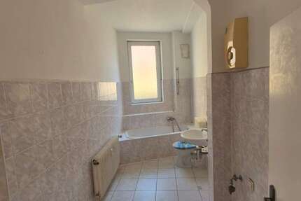 Wohnung Helmstedt - 4 Zimmer, 94 m&sup2;, 550&euro; | Angebot:26744945