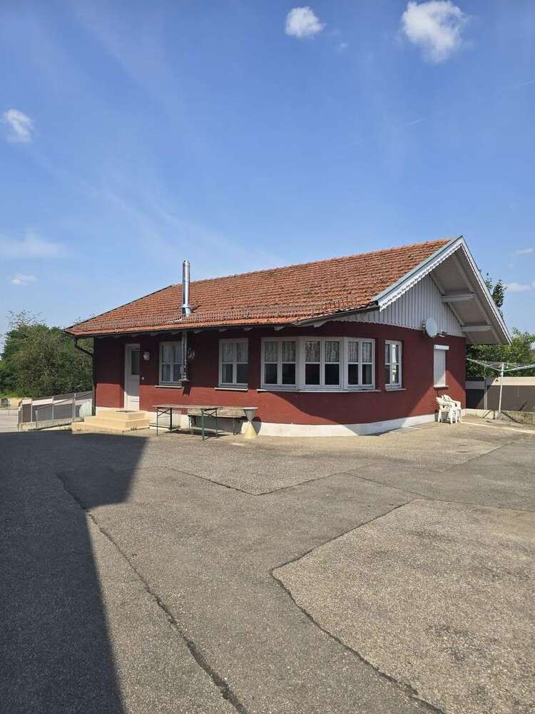 Haus zum Mieten in Gangkofen 1.600 € 130 m²