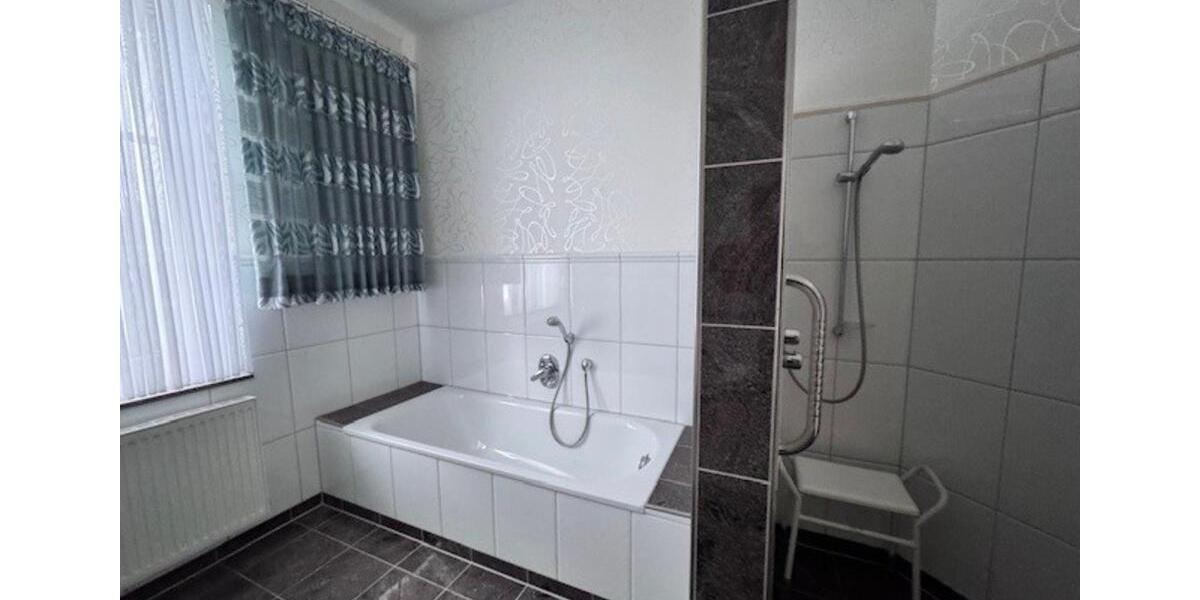 Erdgeschoßwohnung Emstek - 2 Zimmer, 82 m&sup2;, 760&euro; | Angebot:24744667