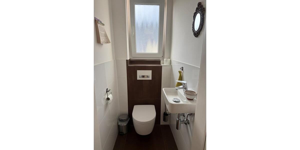 Wohnen auf Zeit Nürtingen - 6 Zimmer, 130 m&sup2;, 480&euro; | Angebot:26453322