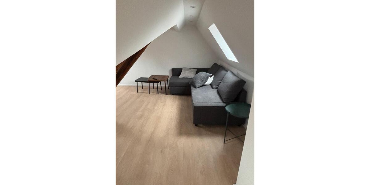 Wohnen auf Zeit Stuttgart Stuttgart-Süd - 10 Zimmer, 160 m&sup2;, 600&euro; | Angebot:25901274