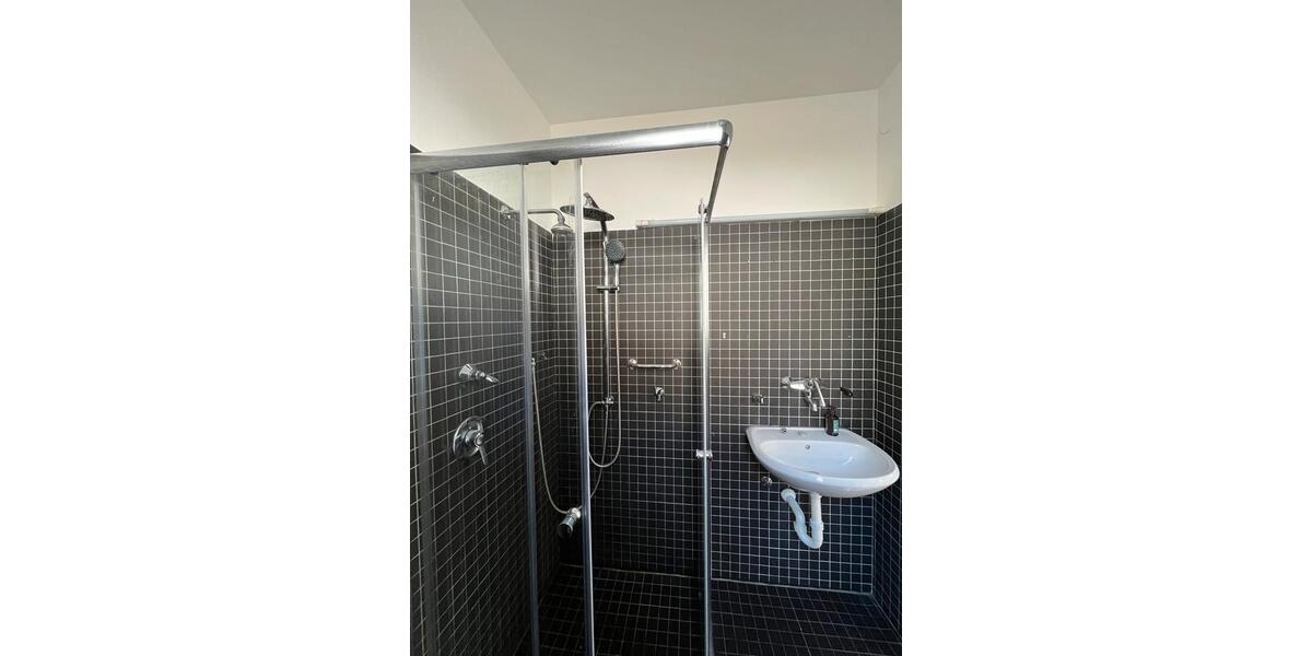 Gewerbeobjekt Eningen unter Achalm - 515&euro; | Angebot:26277186