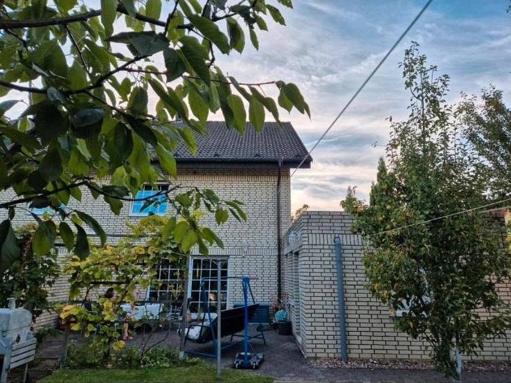 Doppelhaushälfte Haus Garten zu vermieten 8 zimmer