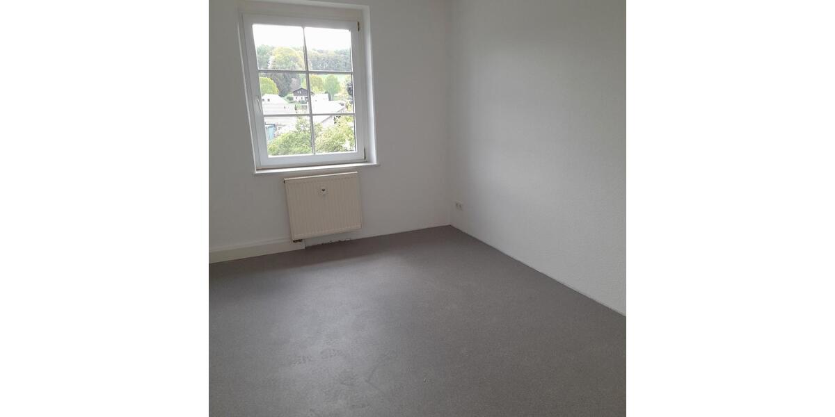 Etagenwohnung Bischofswerda - 2 Zimmer, 50 m&sup2;, 266&euro; | Angebot:26476090