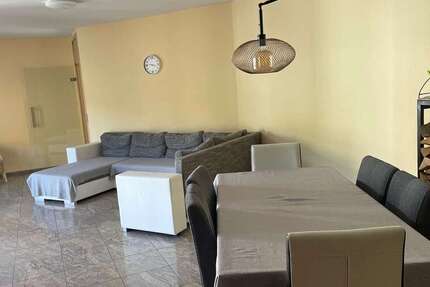 Wohnung Bad Hersfeld Heenes - 3 Zimmer, 140 m&sup2;, 1.200&euro; | Angebot:26386888