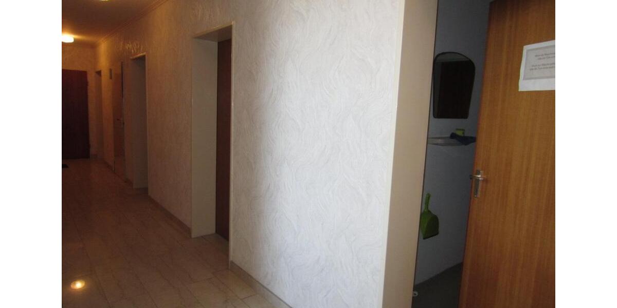 Dachgeschoßwohnung Bad Schwalbach - 3 Zimmer, 94 m&sup2;, 750&euro; | Angebot:25991168