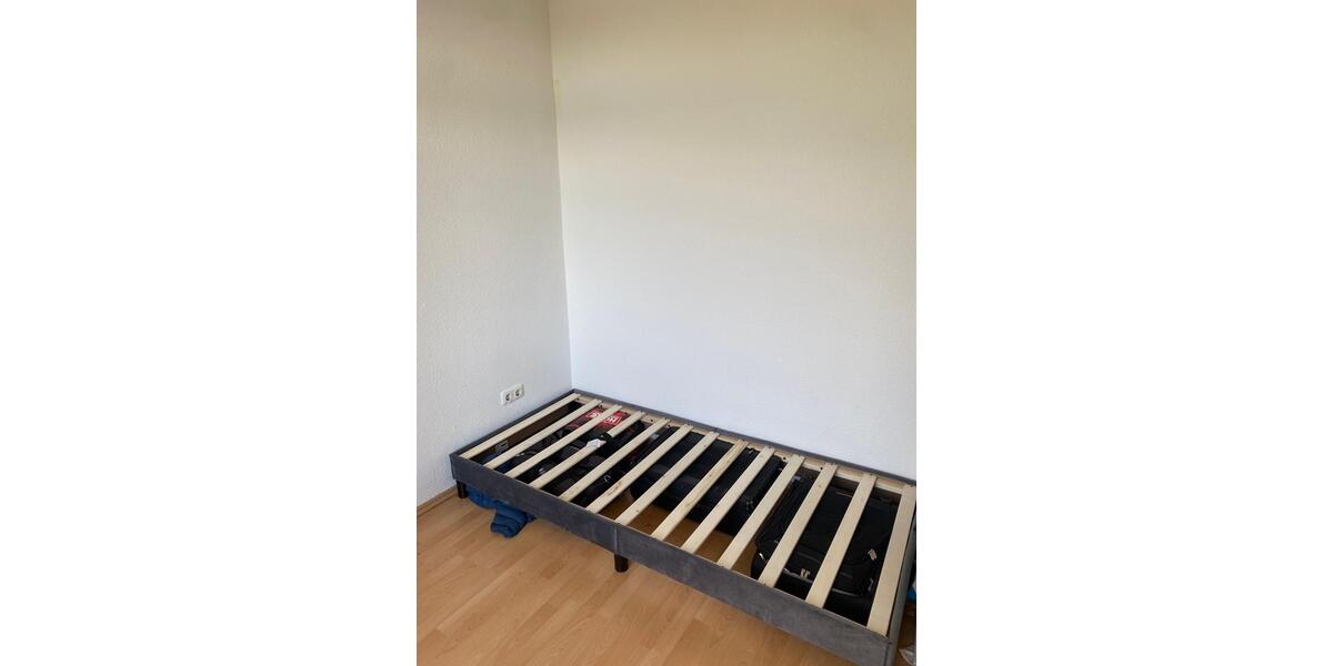 Etagenwohnung Aachen Aachen-Mitte - 2 Zimmer, 60 m&sup2;, 350&euro; | Angebot:26546004
