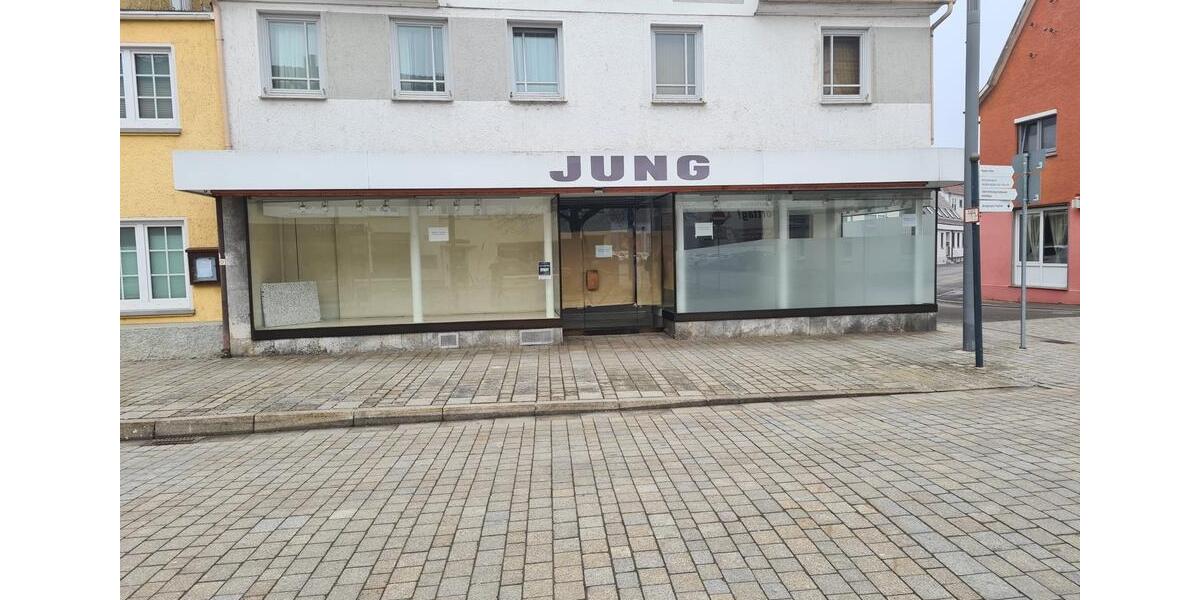 Etagenwohnung Mengen - 3 Zimmer, 119 m&sup2;, 1.300&euro; | Angebot:25931290