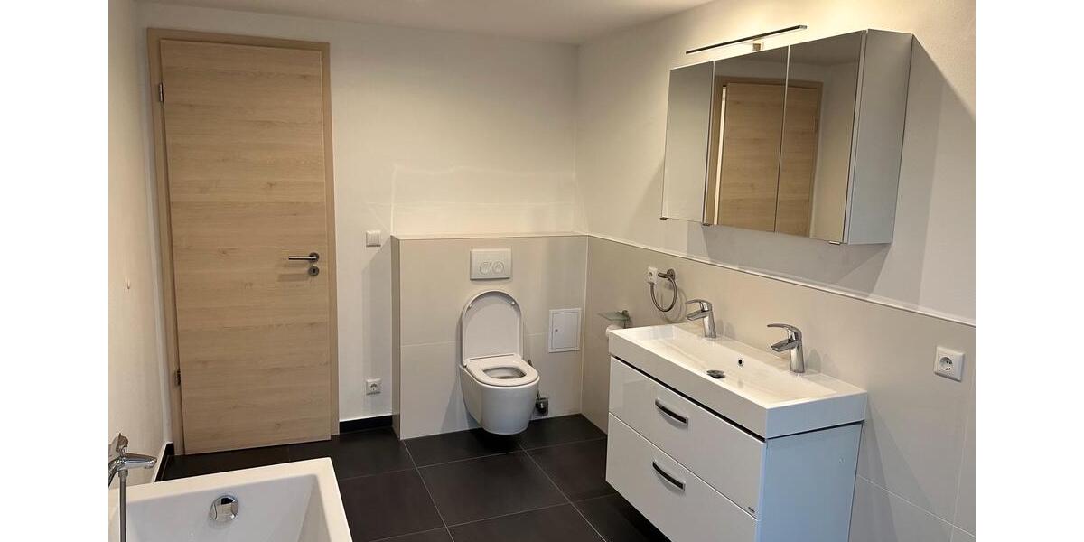 Etagenwohnung Rimbach - 3 Zimmer, 101 m&sup2;, 670&euro; | Angebot:25720572