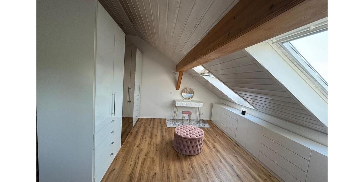 Dachgeschoßwohnung Taufkirchen - 3 Zimmer, 68 m&sup2;, 830&euro; | Angebot:25965593