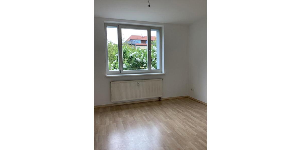 Erdgeschoßwohnung Nauen - 2 Zimmer, 71 m&sup2;, 746&euro; | Angebot:26632402