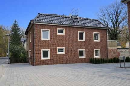 Haus Erkner - 5 Zimmer, 142 m&sup2;, 2.000&euro; | Angebot:26003221