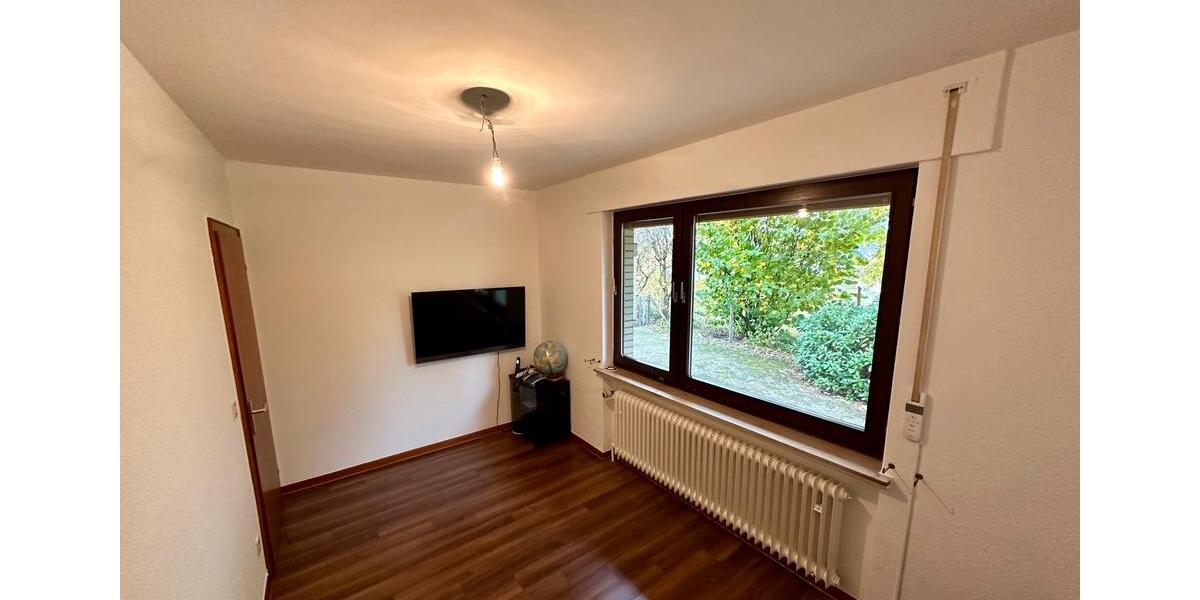 Großz.EFH, Nettokaltmiete 1.375,-€mtl. o. Kaufpreis. 289.000,-€ 5 zimmer
