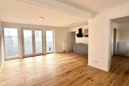 Wohnung zum Mieten in Kaiserslautern 745 € 51.72 m² 2 zimmer