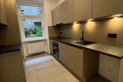 Wohnung Berlin Friedrichshain-Kreuzberg - 2 Zimmer, 54 m&sup2;, 1.306&euro; | Angebot:27048945