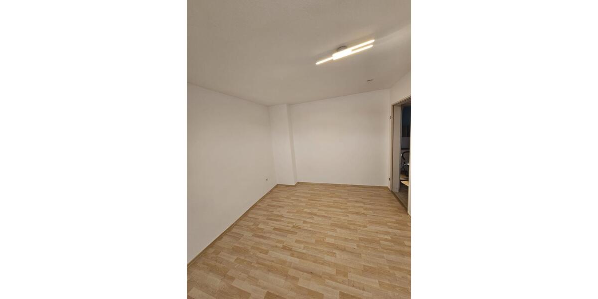 Reihenhaus Welschbillig - 8 Zimmer, 200 m&sup2;, 1.400&euro; | Angebot:25569678