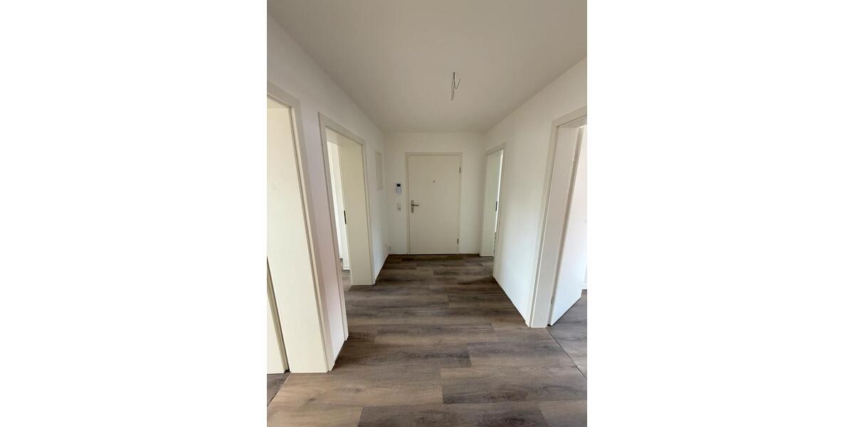 Dachgeschoßwohnung Hildesheim - 3 Zimmer, 55 m&sup2;, 1.015&euro; | Angebot:25963341