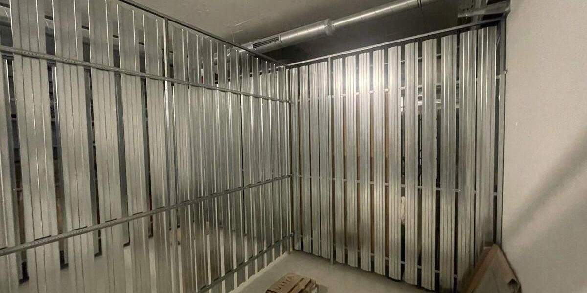 Etagenwohnung Karlsruhe Mühlburg - 2 Zimmer, 77 m&sup2;, 1.395&euro; | Angebot:24858495