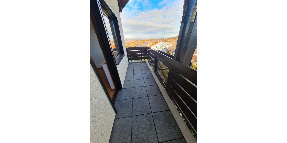 Etagenwohnung Karlsbad - 3 Zimmer, 90 m&sup2;, 990&euro; | Angebot:26702464