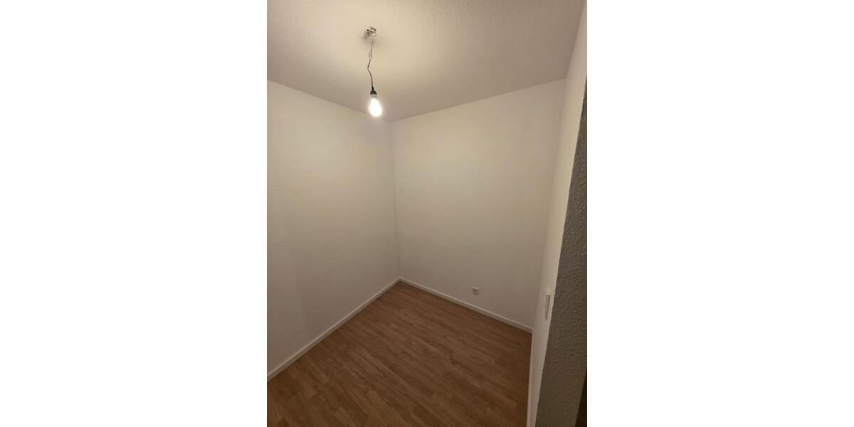 Etagenwohnung Wiesbaden Nordost - 1 Zimmer, 30 m&sup2;, 750&euro; | Angebot:26641636