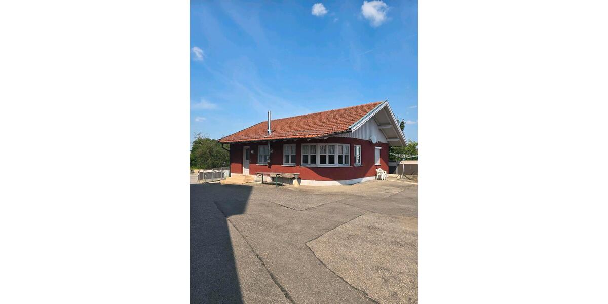 Einfamilienhaus Gangkofen - 4.5 Zimmer, 130 m&sup2;, 1.500&euro; | Angebot:26286836
