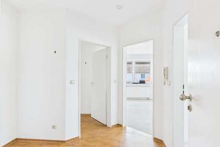 Wohnung Petershagen Lahde - 3 Zimmer, 88 m&sup2;, 765&euro; | Angebot:27111003