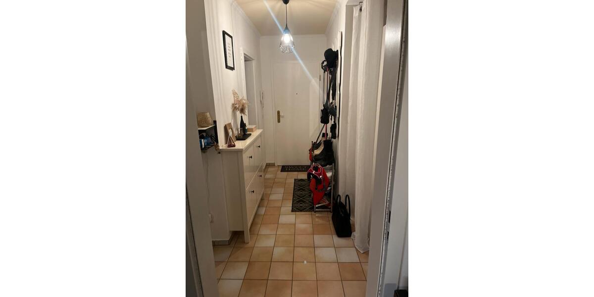 Etagenwohnung Traunreut Irsing - 2 Zimmer, 62 m&sup2;, 950&euro; | Angebot:24962140