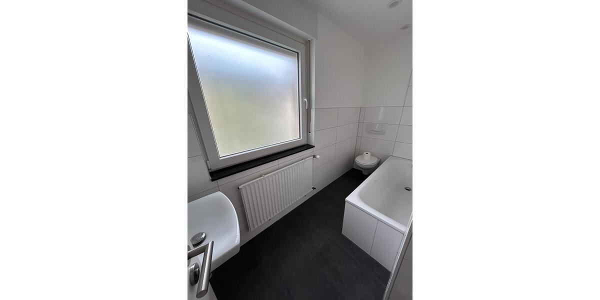 Wohnen auf Zeit Siegen - 1 Zimmer, 12 m&sup2;, 392&euro; | Angebot:25922882