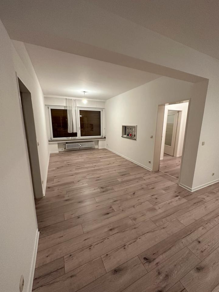 Freundliche 4,5 Zimmer Wohnung mit Balkon & Garten in Buer