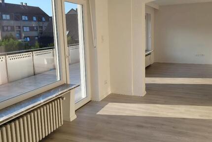 Helle 4-Zi-Wohnung mit 30qm Dachterrasse 4 zimmer