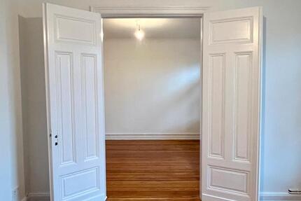 2-Zimmer City Altbauwohnung mit 61 qm 2 zimmer