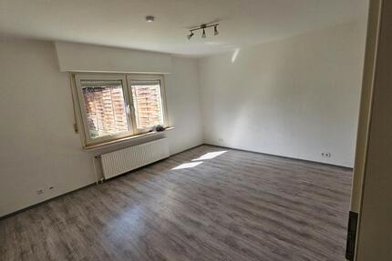 Wohnung Wenden - 3 Zimmer, 105 m&sup2;, 990&euro; | Angebot:26120916