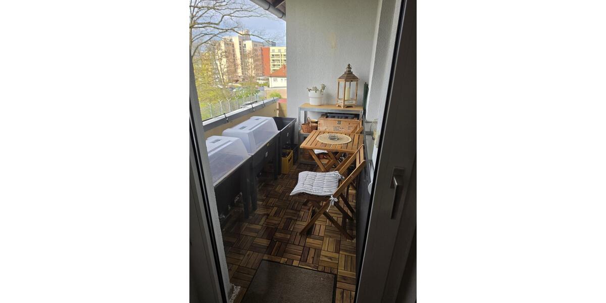 Etagenwohnung Nürnberg Hasenbuck - 3 Zimmer, 74 m&sup2;, 1.200&euro; | Angebot:26706076