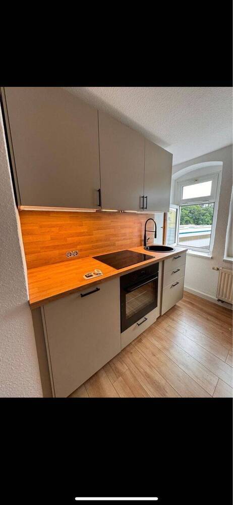 Familienfreundliche 5-Zimmer-Dachgeschoßwohnung mit Gäste-WC und Blick auf die Mulde