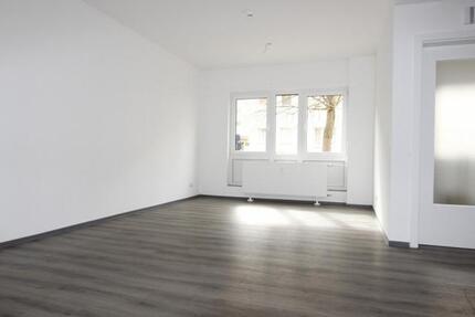 Wohnung Oschersleben (Bode) - 2 Zimmer, 62 m&sup2;, 403&euro; | Angebot:26266517
