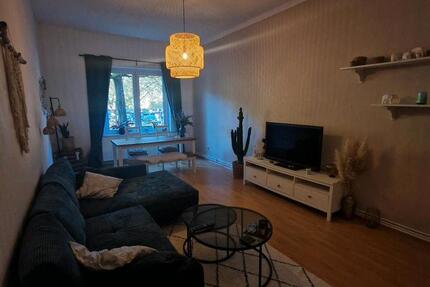 2-Zimmer Altbau-Wohnung in der Südstadt